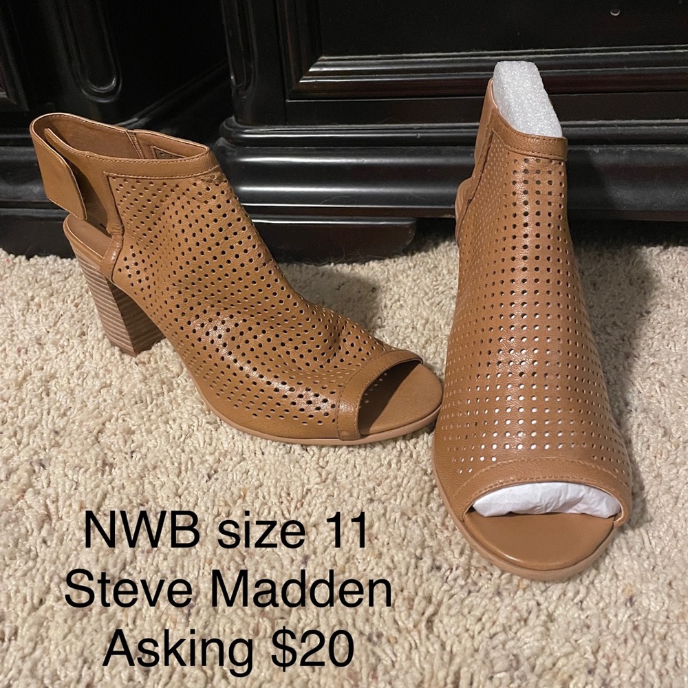 Steve Madden NWB laser cut heels ankle boots booties